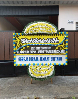 Papan Bunga Duka di Durian Rampak